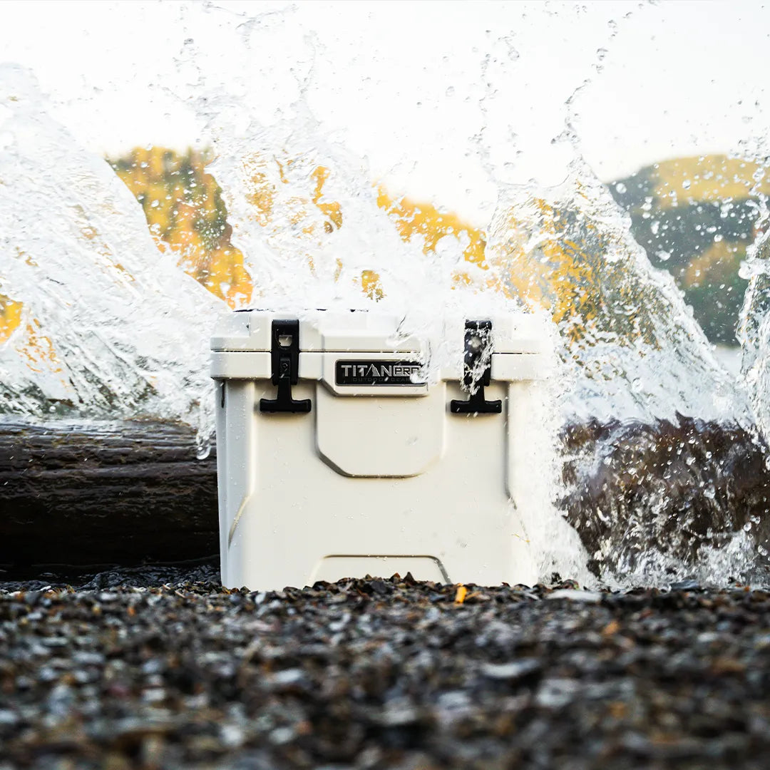Titan PRO Outdoor Gear 25Q High Performance Roto Hard Cooler | Arctic Zone