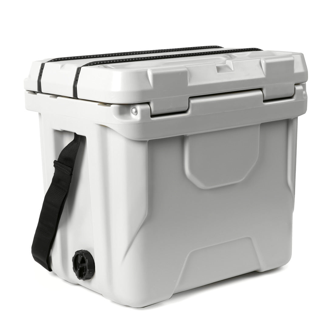Titan PRO Outdoor Gear 25Q High Performance Roto Hard Cooler | Arctic Zone