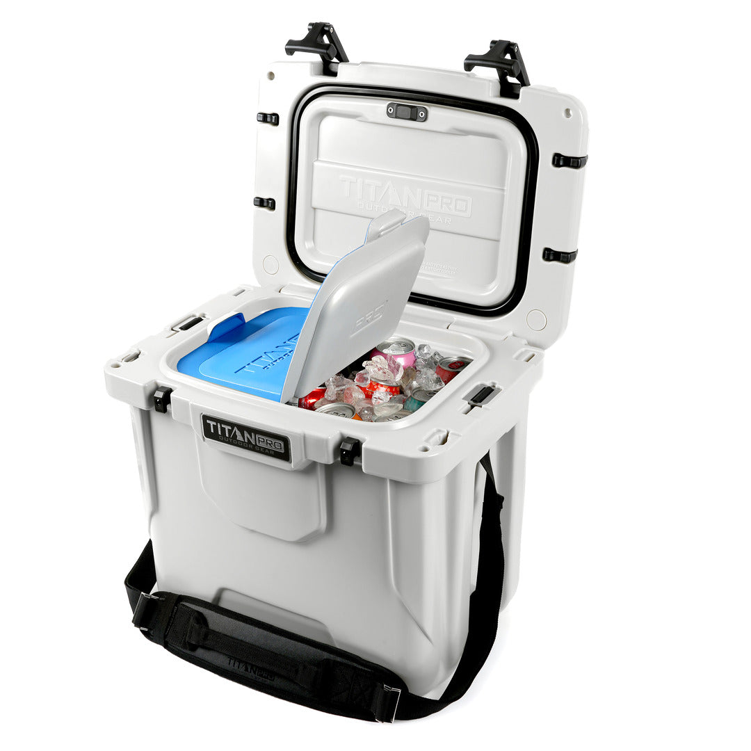 Titan PRO Outdoor Gear 25Q High Performance Roto Hard Cooler | Arctic Zone