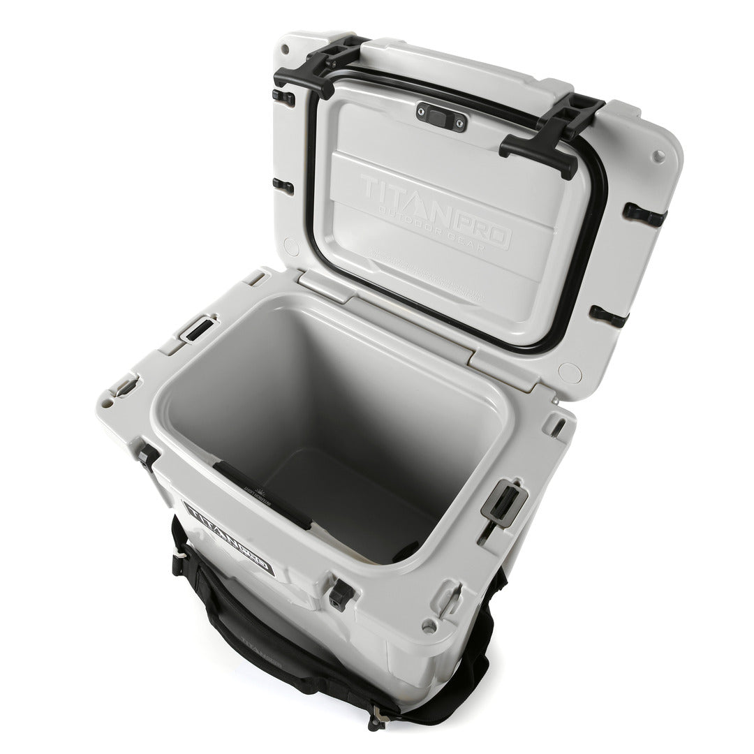 Titan PRO Outdoor Gear 25Q High Performance Roto Hard Cooler | Arctic Zone