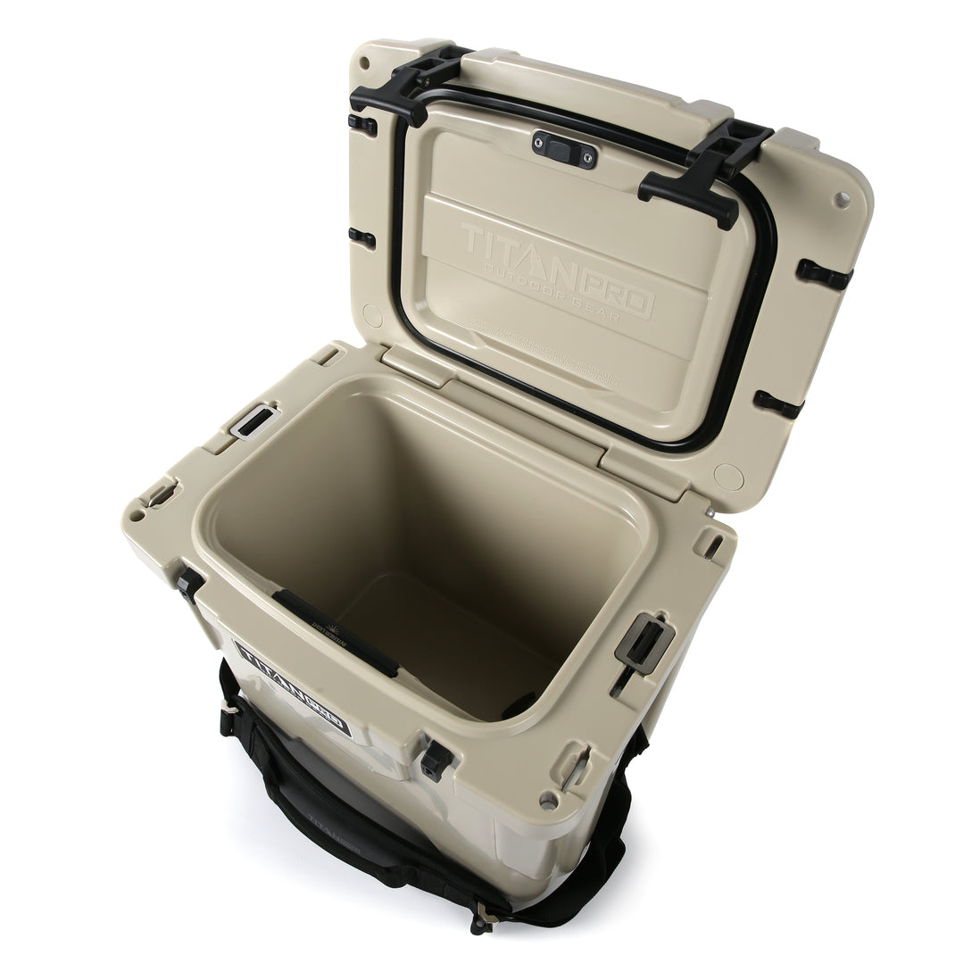 Titan PRO Outdoor Gear 25Q High Performance Roto Hard Cooler | Arctic Zone