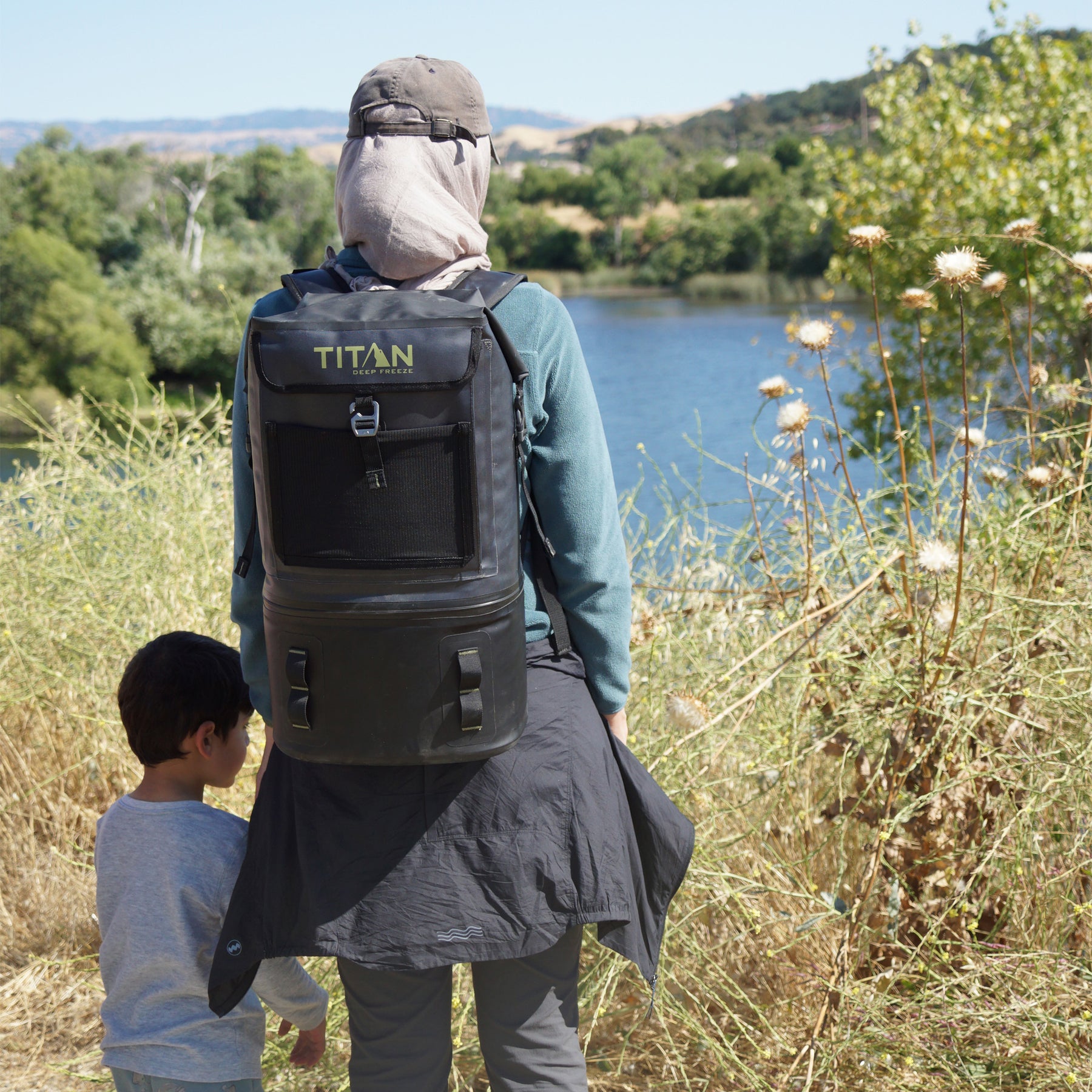 24 Can Welded Backpack Cooler