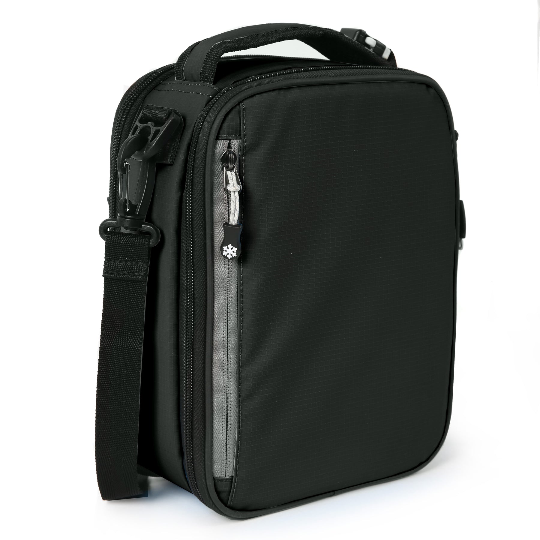 Titan by Arctic Zone™ Fridge Cold Expandable Lunch Bag | Arctic Zone