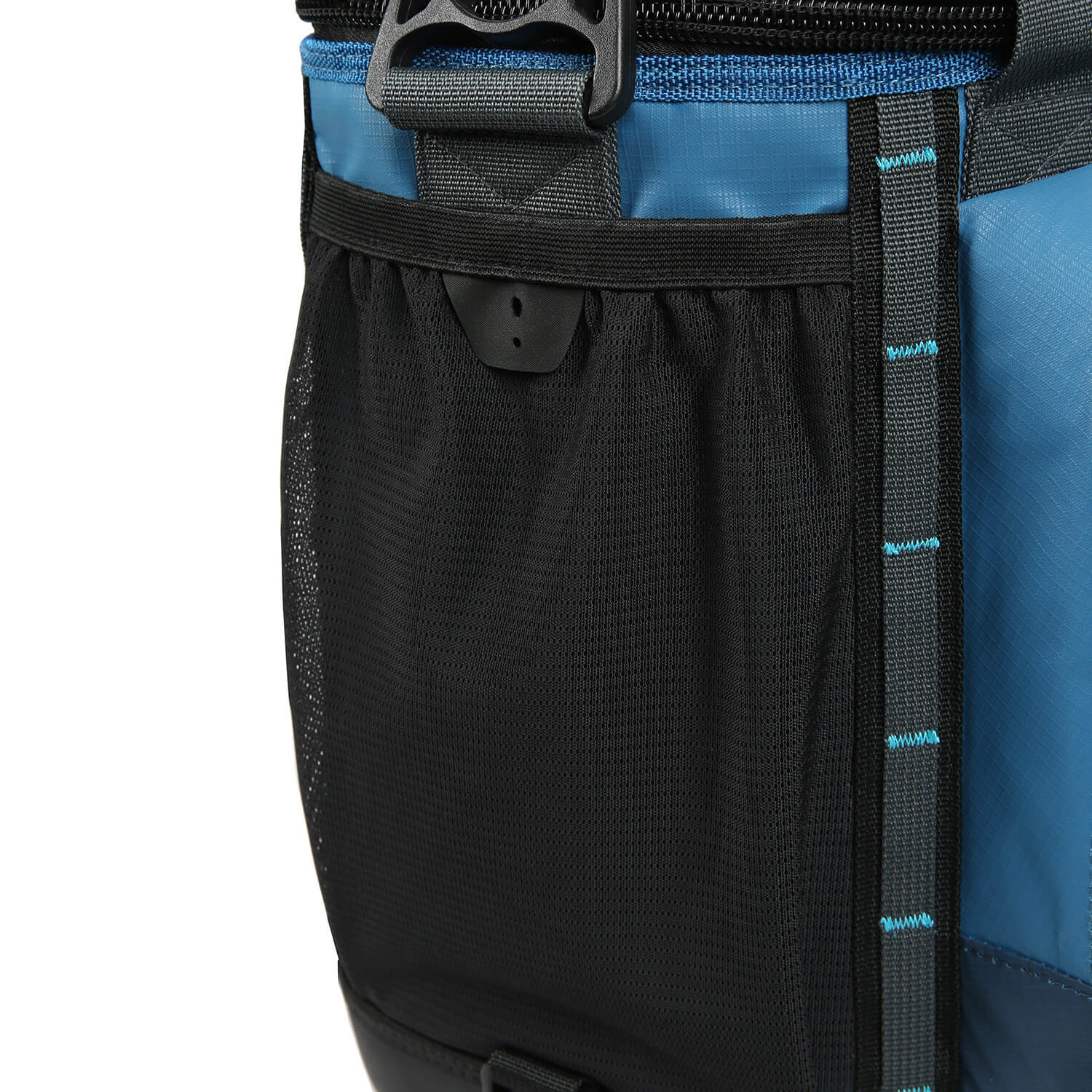 Titan by Arctic Zone™ Guide Series 16 Can Cooler | Arctic Zone