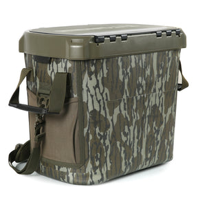 Titan PRO Outdoor Gear 36 Can High Performance Welded Cooler | Arctic Zone