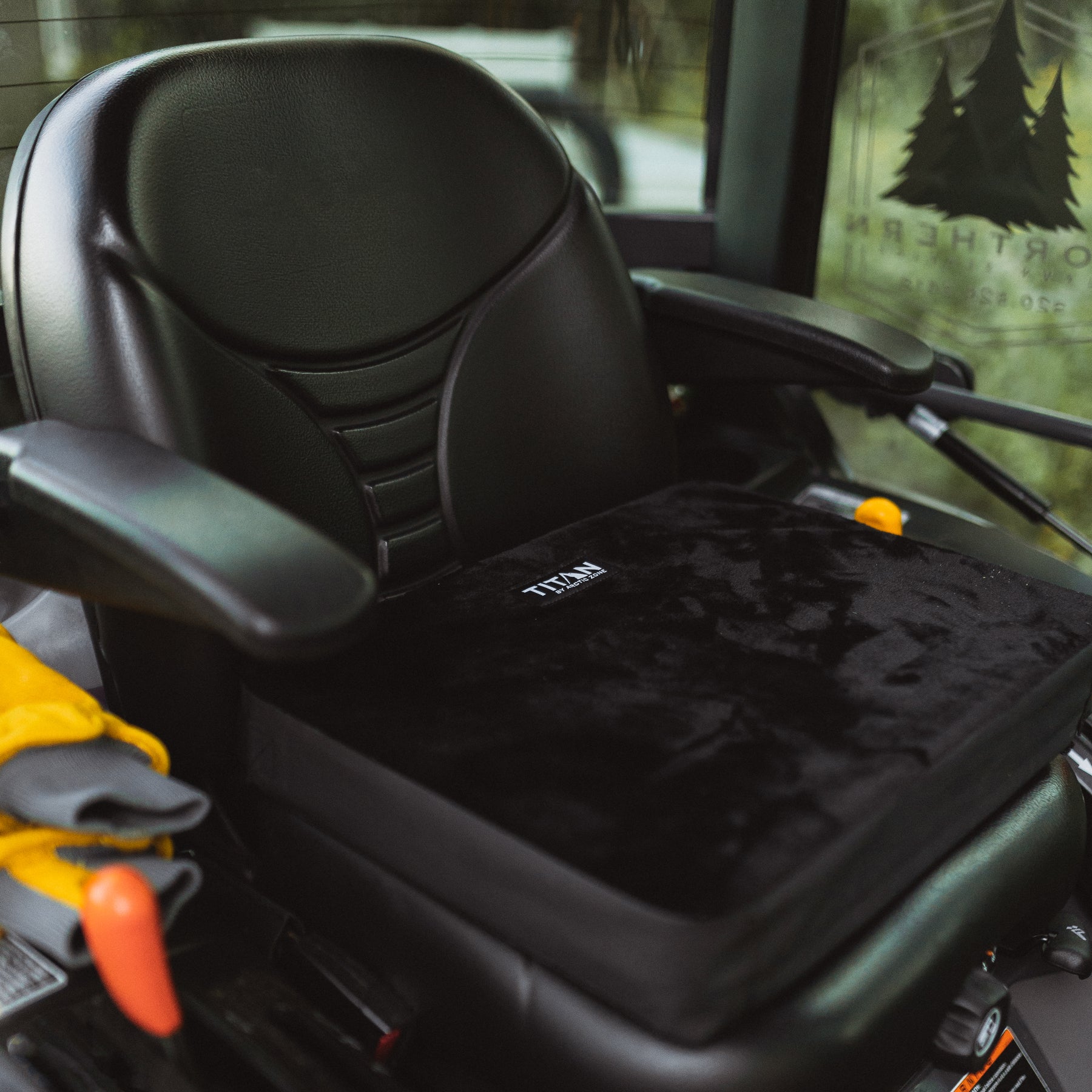 Arctic Zone Lava Seat Portable Heated Seat Cushion - Assorted